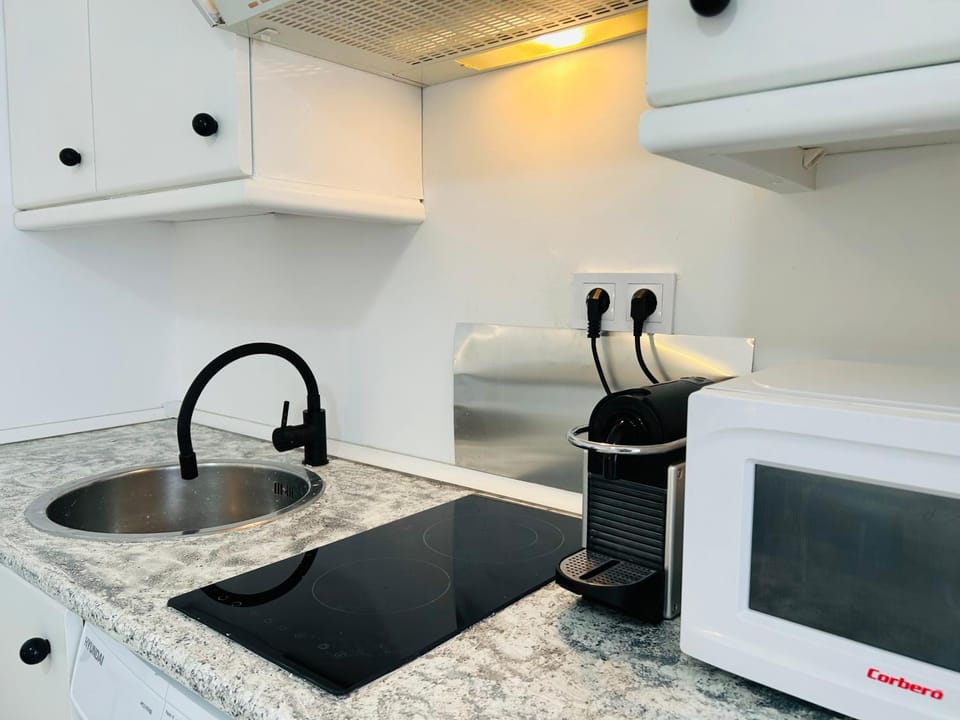 HABITACION ROOM Larga Temporada MAS DE 60 DIAS MALAGA CENTRO Vacation rental in Malaga