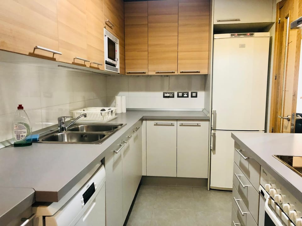 HABITACION ROOM Larga Temporada MAS DE 60 DIAS MALAGA CENTRO Vacation rental in Malaga