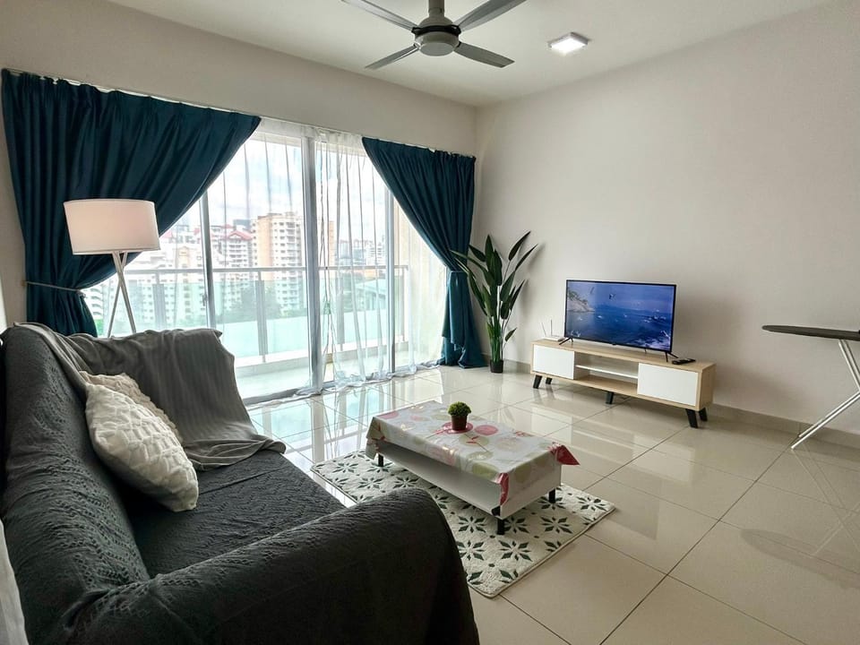 Biz Studio near Oasis Corporate Park H2O Medalla CittaMall Subang Airport Apartment in Petaling Jaya