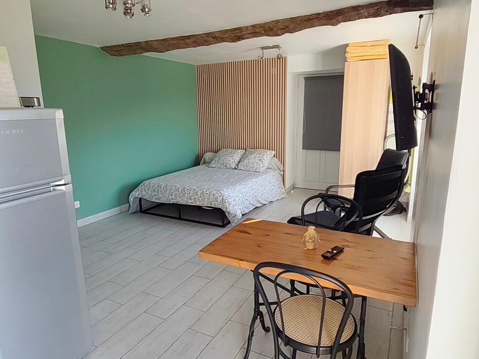 Living room, Bedroom