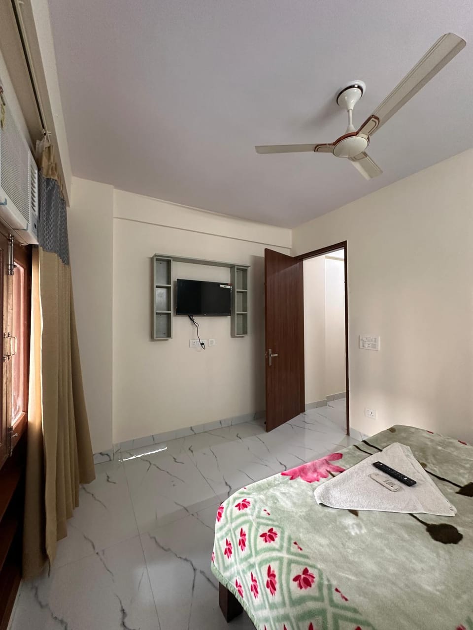 The Raveesh E20 2BHK Apartment in New Delhi