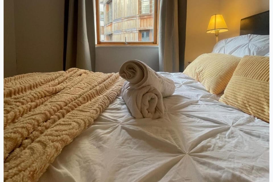 Dublin Centre 2-Bed Apt Sleeps 6 near Attractions Apartment in Dublin