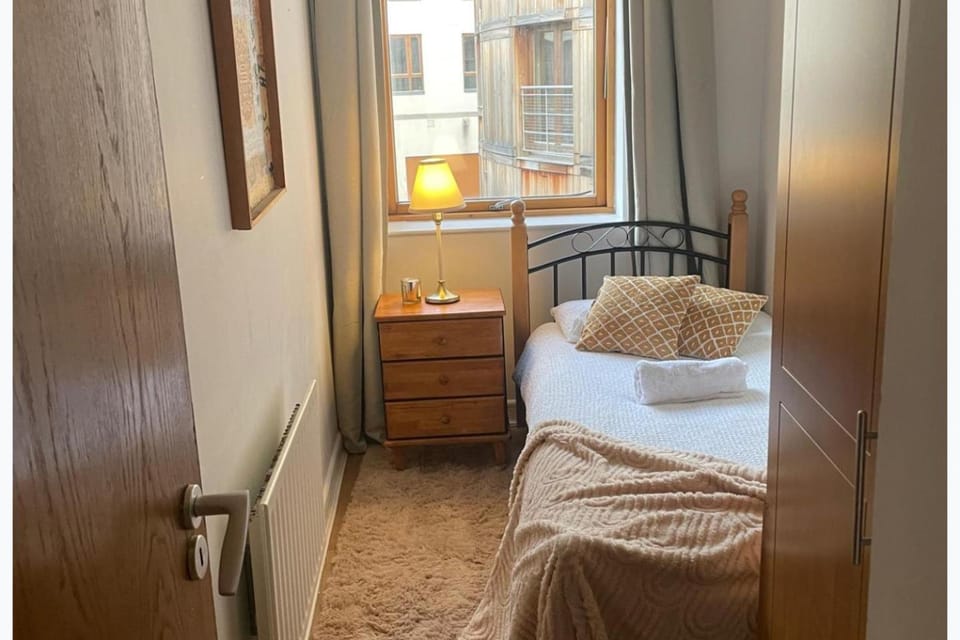 Dublin Centre 2-Bed Apt Sleeps 6 near Attractions Apartment in Dublin