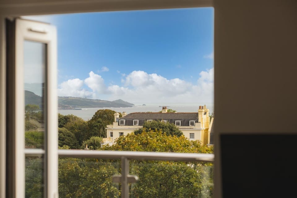 View (from property/room), View (from property/room), City view, Sea view, Sea view