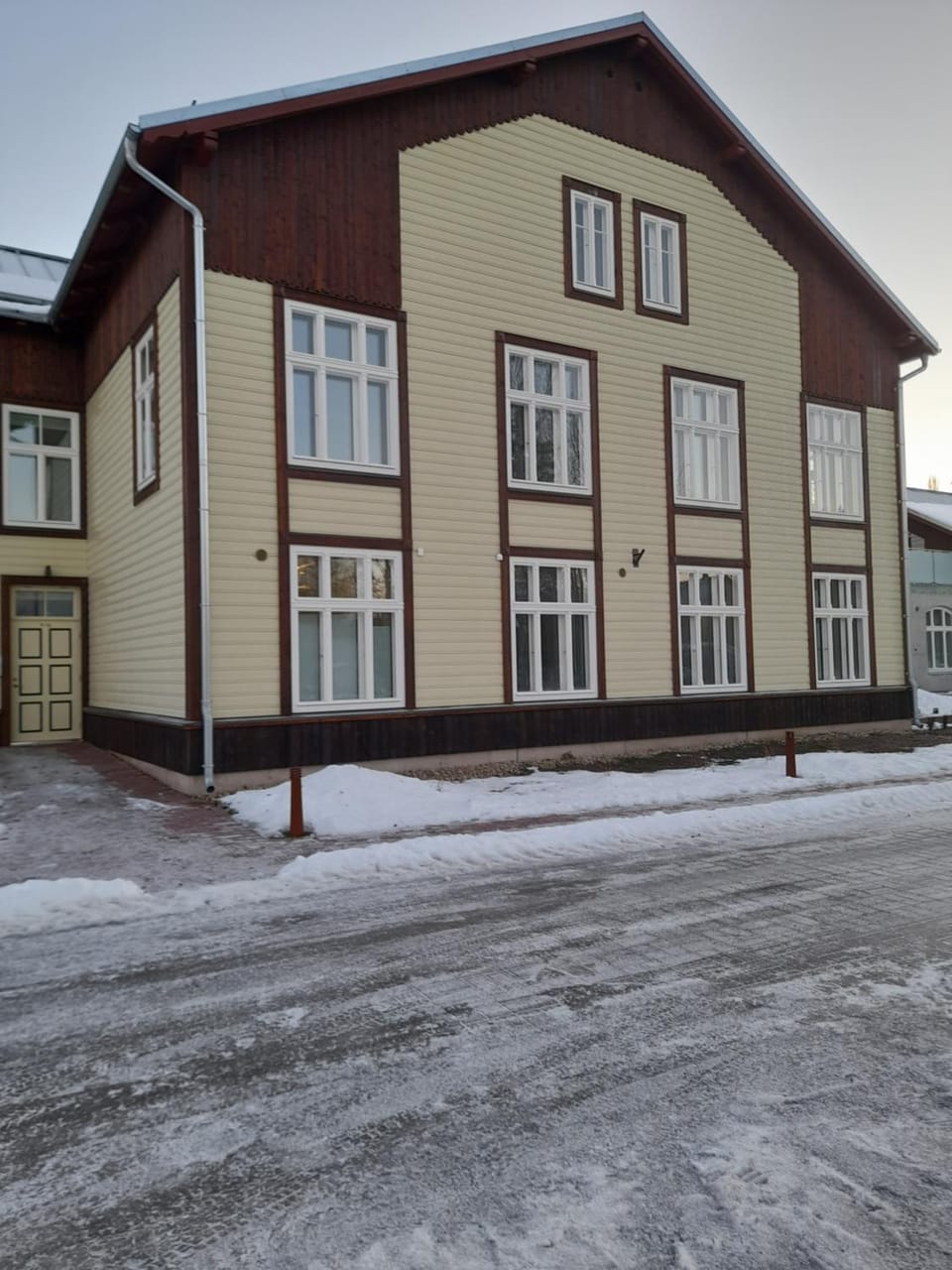 Property building, Winter