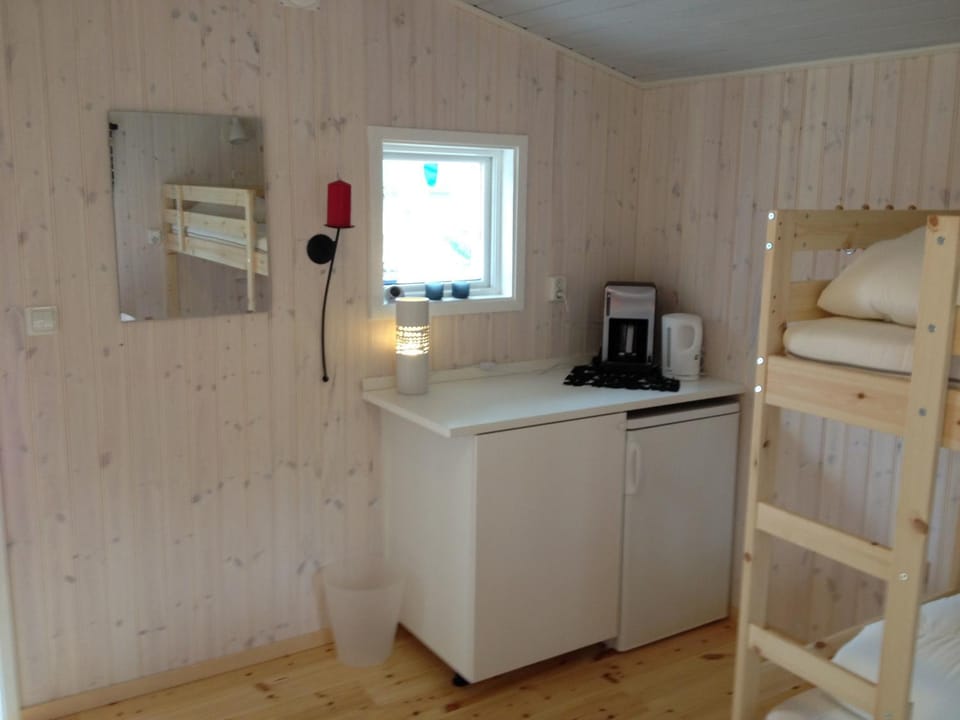 Coffee/tea facilities, Kitchen or kitchenette