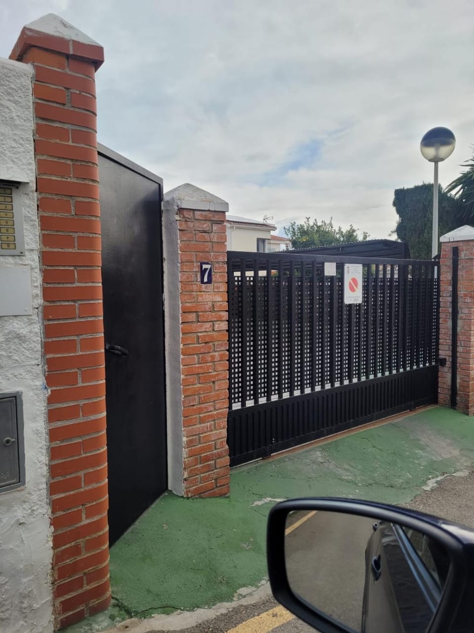 Property building, Facade/entrance