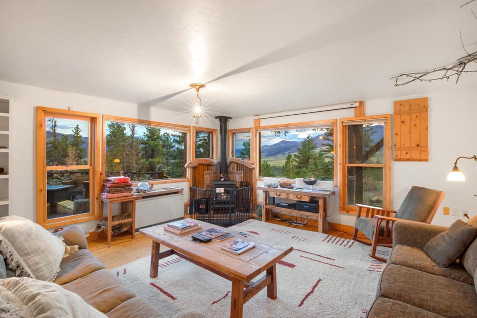 Sunnyside Cabin - Creede Cabin in Colorado