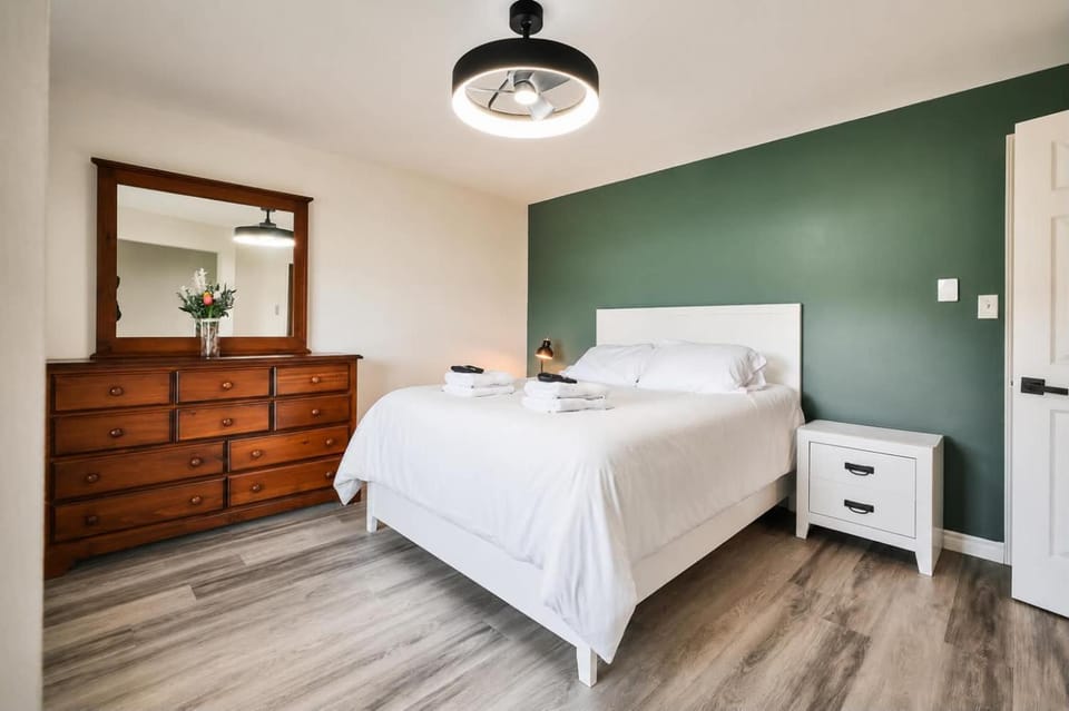 The Sullivan Suite 5 Bedroom home, on 5 acres in Gros Morne House in Newfoundland and Labrador