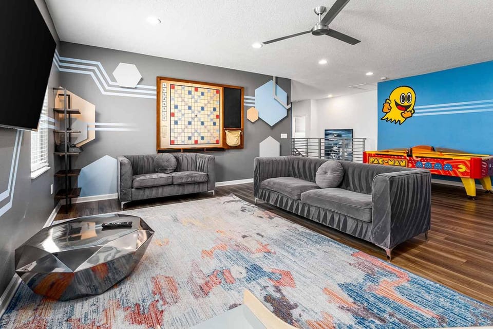 Villa Near Parks with Princess BR, Arcade, Theater Villa in Osceola County