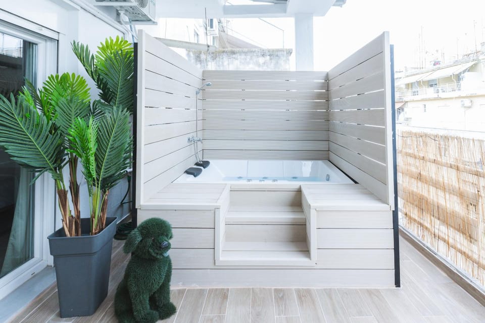 Hot Tub, Balcony/Terrace