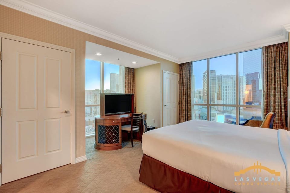 MGM Signature-17-801 1Br2Ba F1 Strip View Balcony House in Las Vegas Strip
