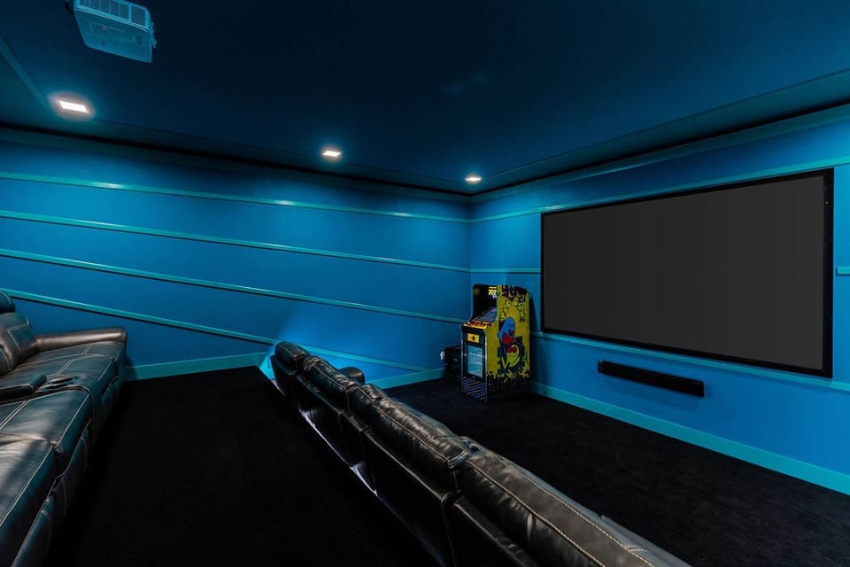 Villa Near Disney with Superhero BR, Theater & Arcade Villa in Four Corners