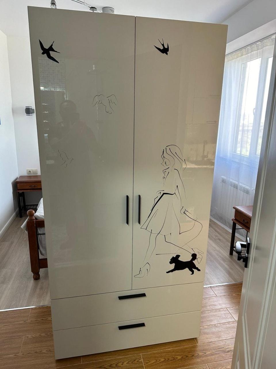 wardrobe