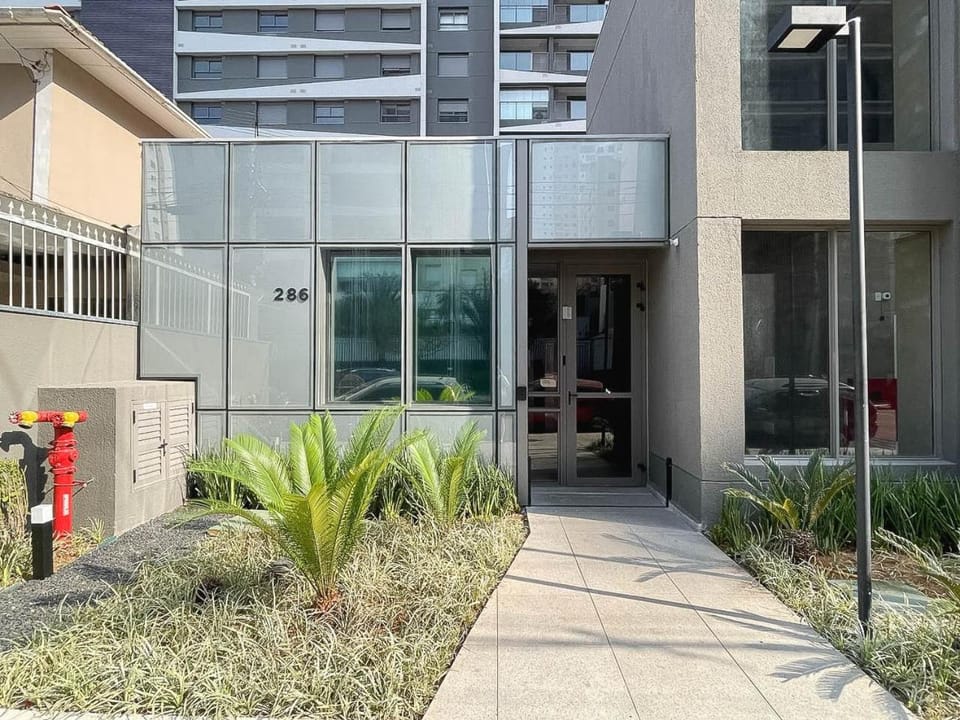 Property building, Facade/entrance