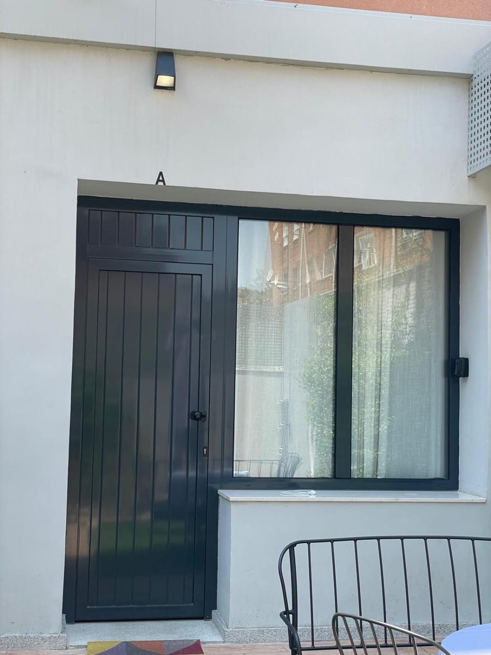 Facade/entrance