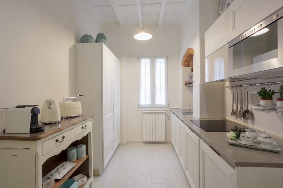 Coffee/tea facilities, Kitchen or kitchenette, dishwasher, minibar, oven, pet friendly, stove, toaster