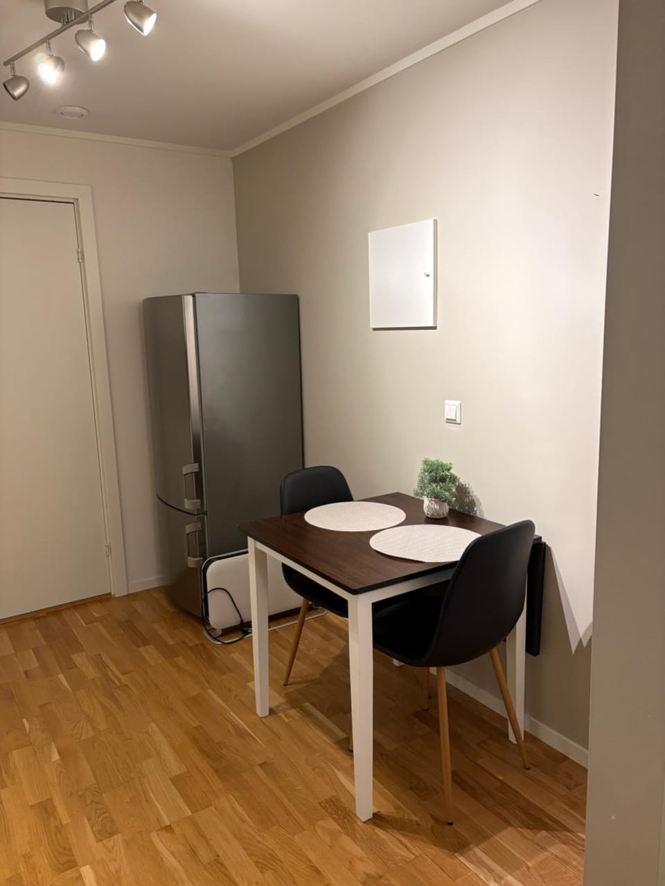Moderne og privat leilighet i Tromsø- gratis parkering! Apartment in Tromso