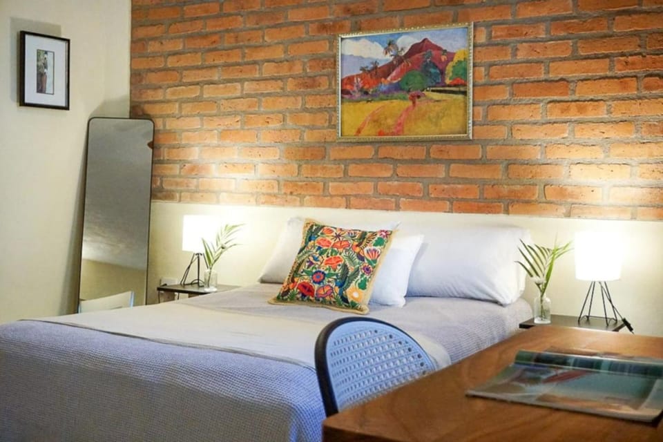 Casa Redonda Casita 1 with SayulitaWifi, location Central, Hammock Apartment in Sayulita