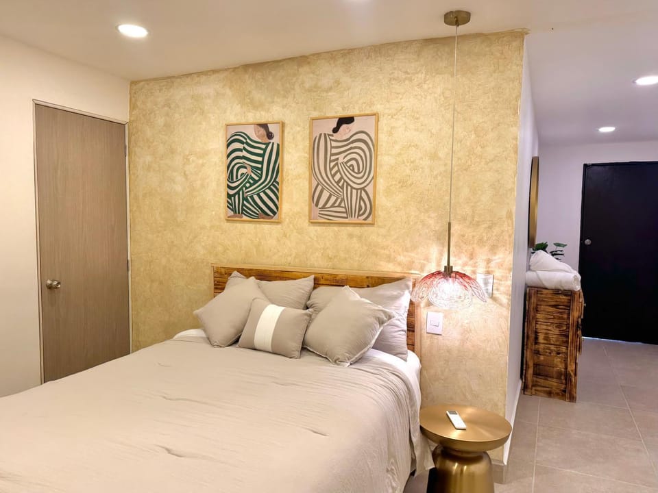 Bed, Bedroom