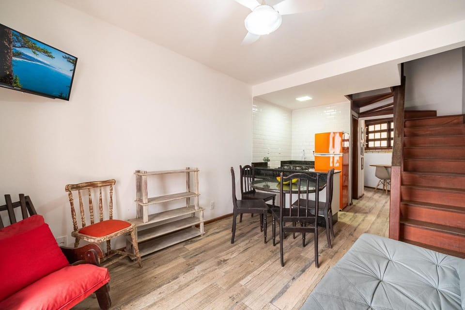 Triplex Litoral III 2Q a 60m da praia by Achei Apartment in Florianopolis