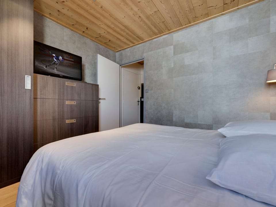 Appartement lumineux, skis aux pieds avec WIFI - FR-1-502-586 Apartment in Tignes