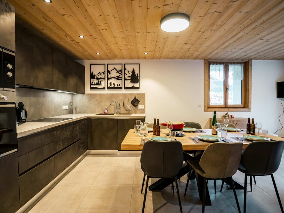 Chalet 3 Pièces, 6 Pers., Exposition Sud avec Terrasse et Parking Privatif - FR-1-676-192 Apartment in Châtel