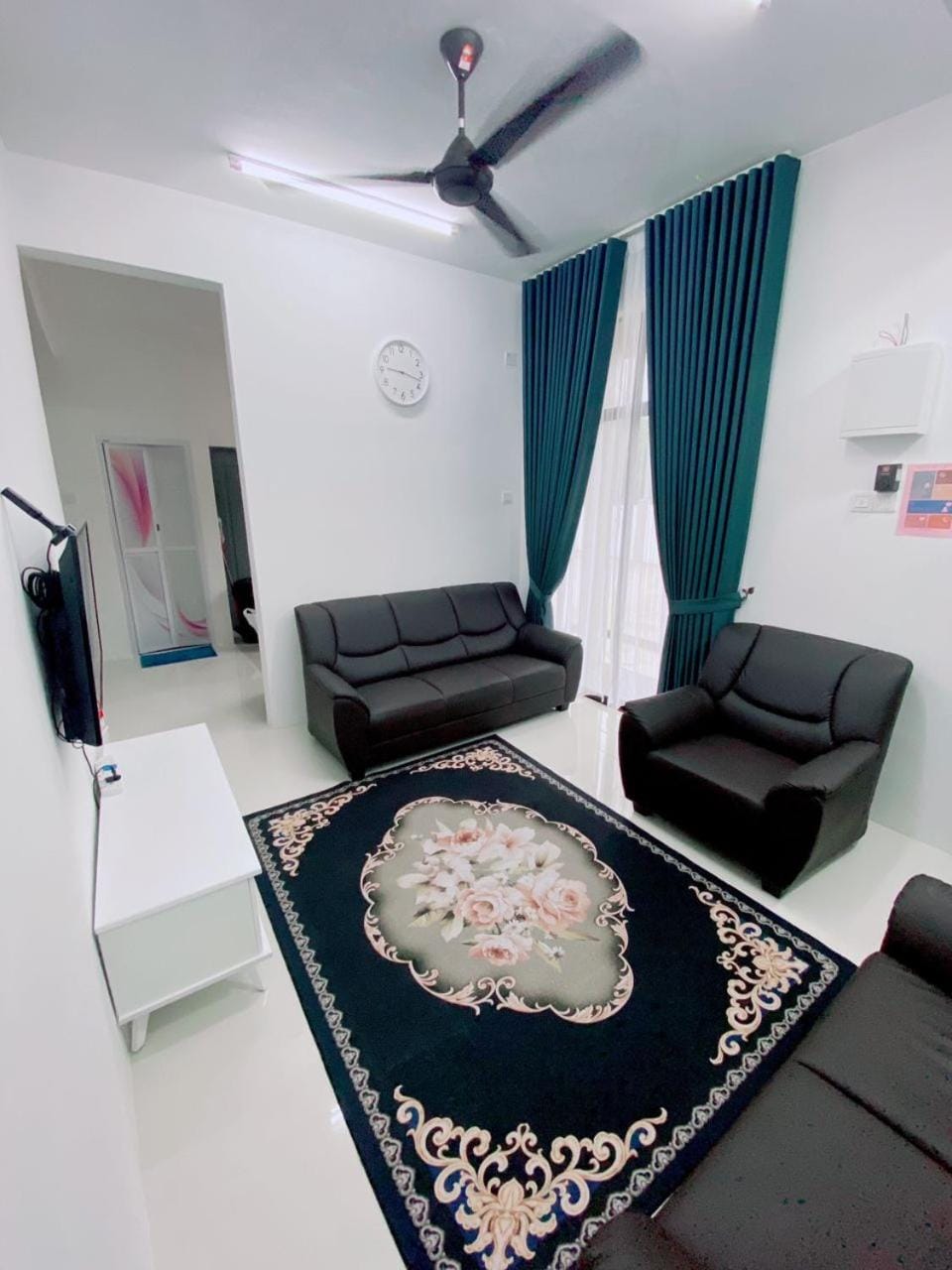 TV and multimedia, Living room, Seating area