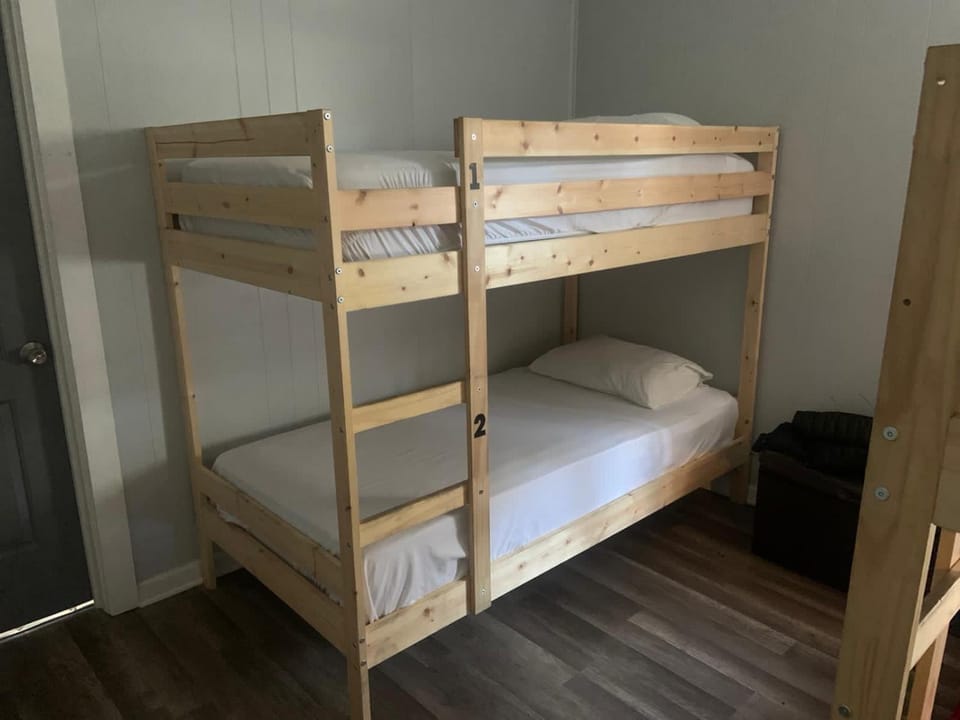 Bed, bunk bed