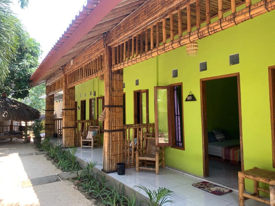 Property building, Balcony/Terrace