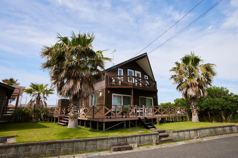 Property building, Day, Garden view