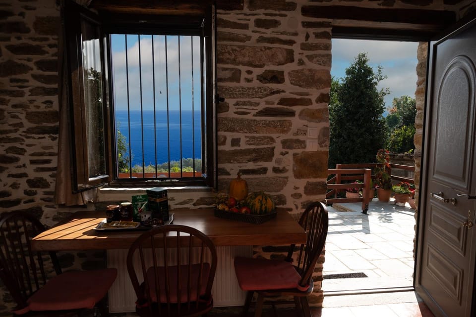Patio, Day, Natural landscape, View (from property/room), Balcony/Terrace, Dining area, Sea view
