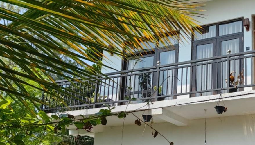 Adithya Seaview Villa - Tangalle Bed and Breakfast in Tangalle