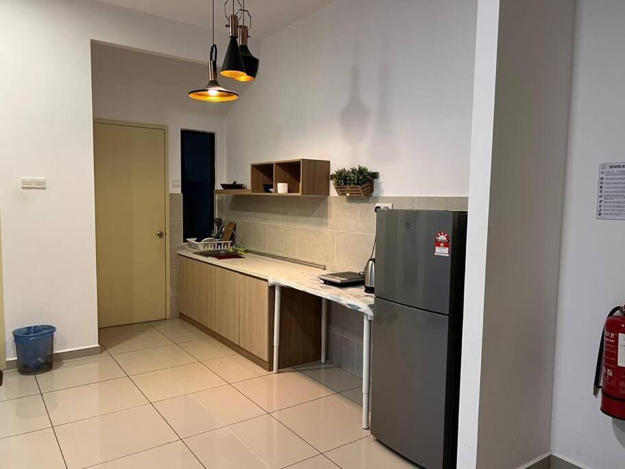 Kitchen or kitchenette, dishwasher