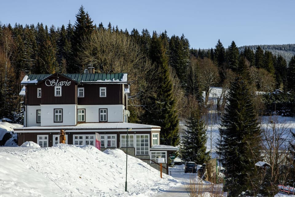Hotel Slavie Hotel in Lower Silesian Voivodeship