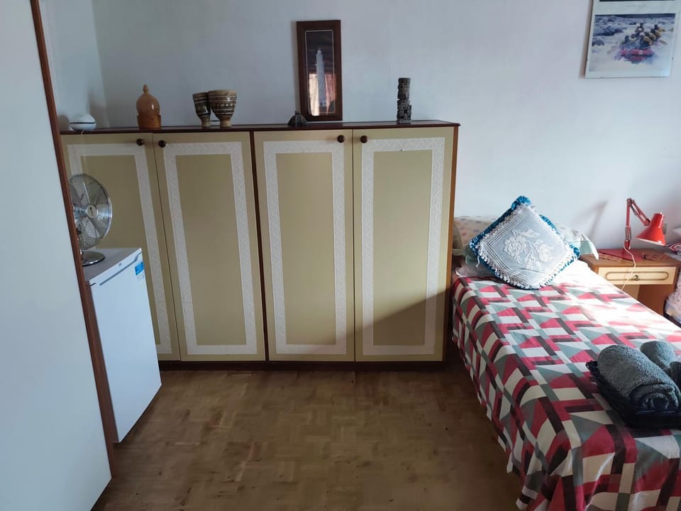 Bed, View (from property/room), Other, Photo of the whole room, Bedroom, furniture, wardrobe