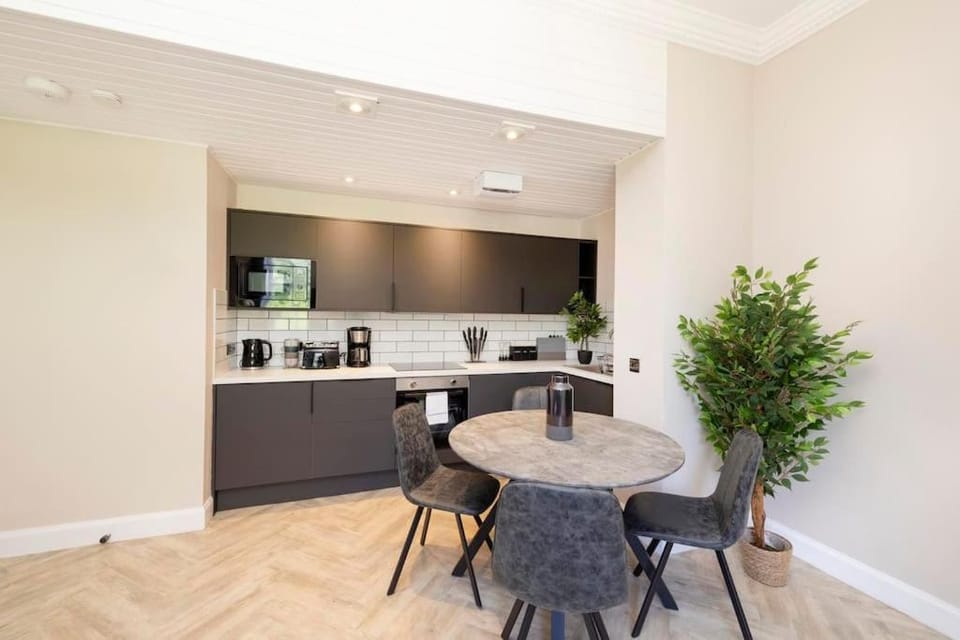 The heart of Central Old Town with Castle Views Apartment in Edinburgh