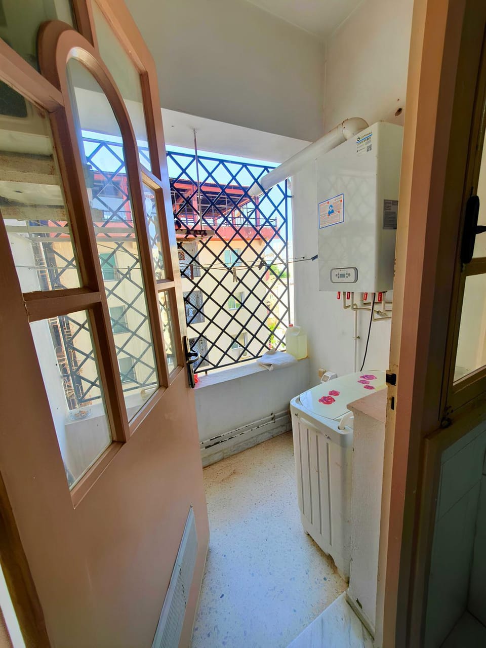 Property building, View (from property/room), View (from property/room), Kitchen or kitchenette, Other, City view, Seasons, ATM, heating, heating, internet, internet, washing machine, washing machine, kitchen, kitchen