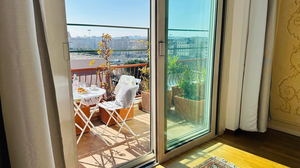 Patio, Day, View (from property/room), Balcony/Terrace