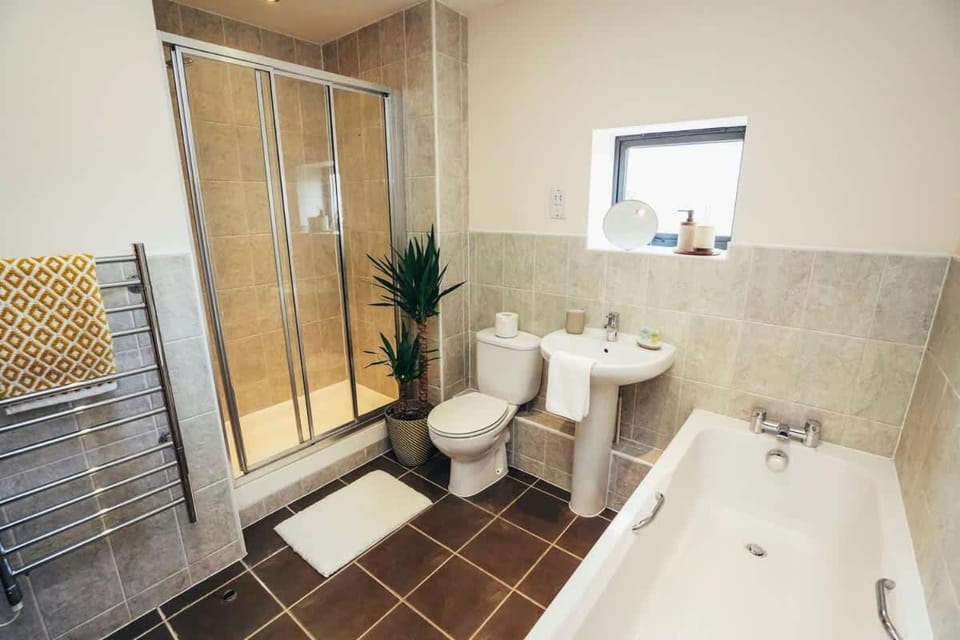 Penthouse 2 Bed Apartment in Derby with Gated Parking Apartment in Derby