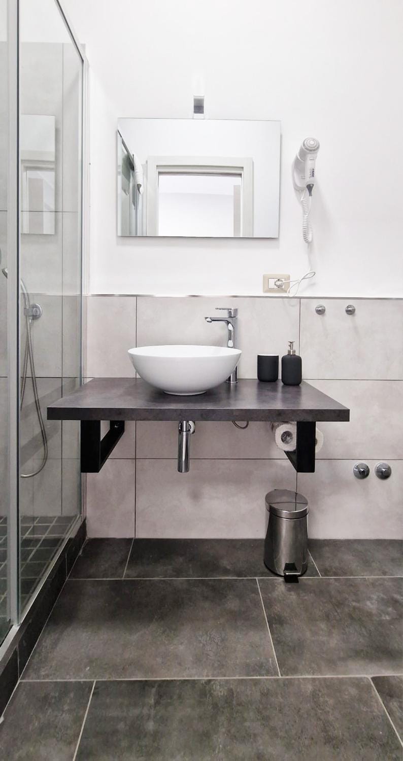 Shower, Bathroom