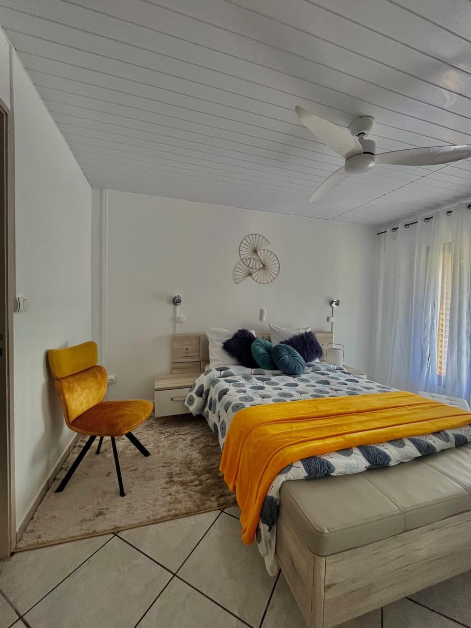 Bed, Bedroom