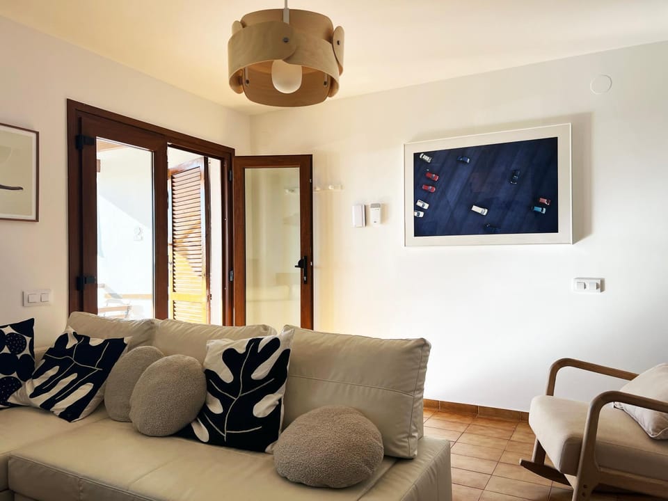 TV and multimedia, Balcony/Terrace, Living room