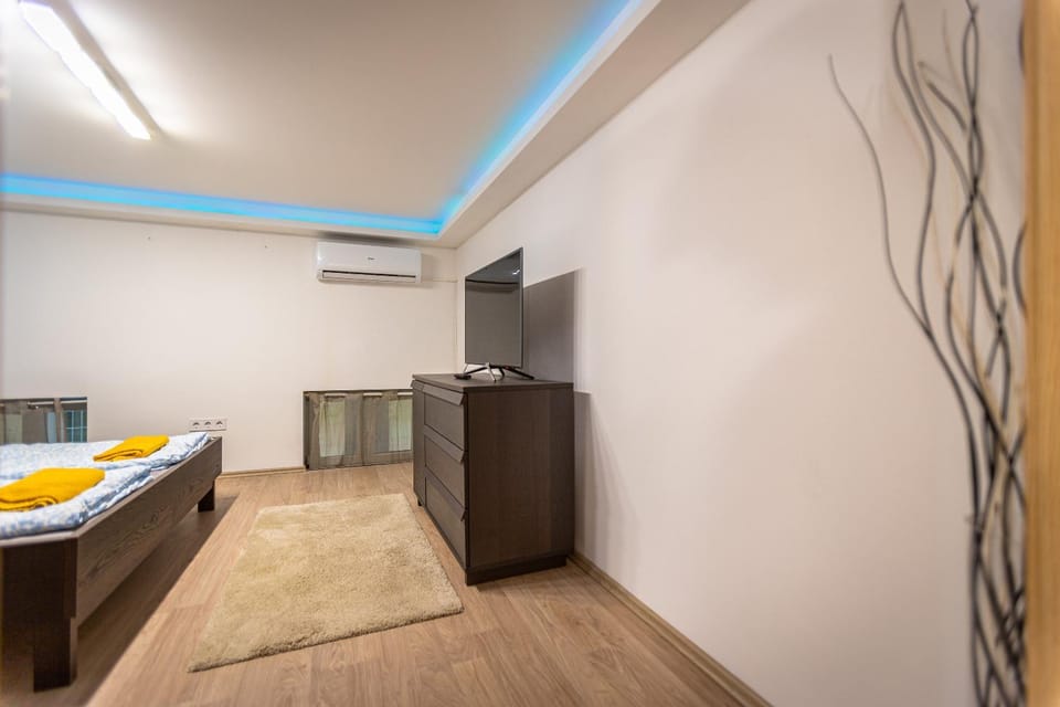 Bed, TV and multimedia