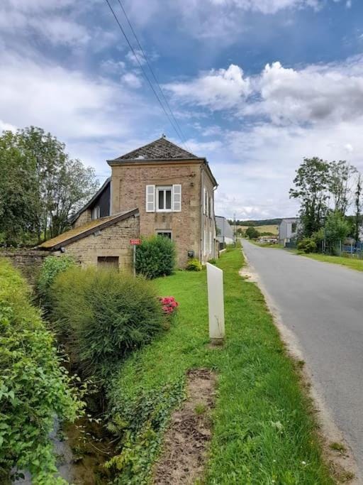 Property building, Neighbourhood, Street view