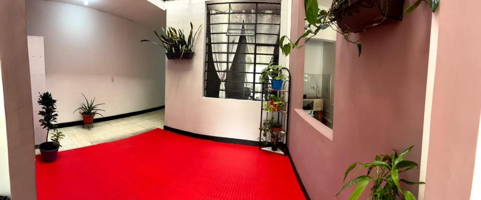 Turpial inn Vacation rental in Cali