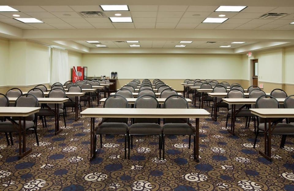 Meeting/conference room