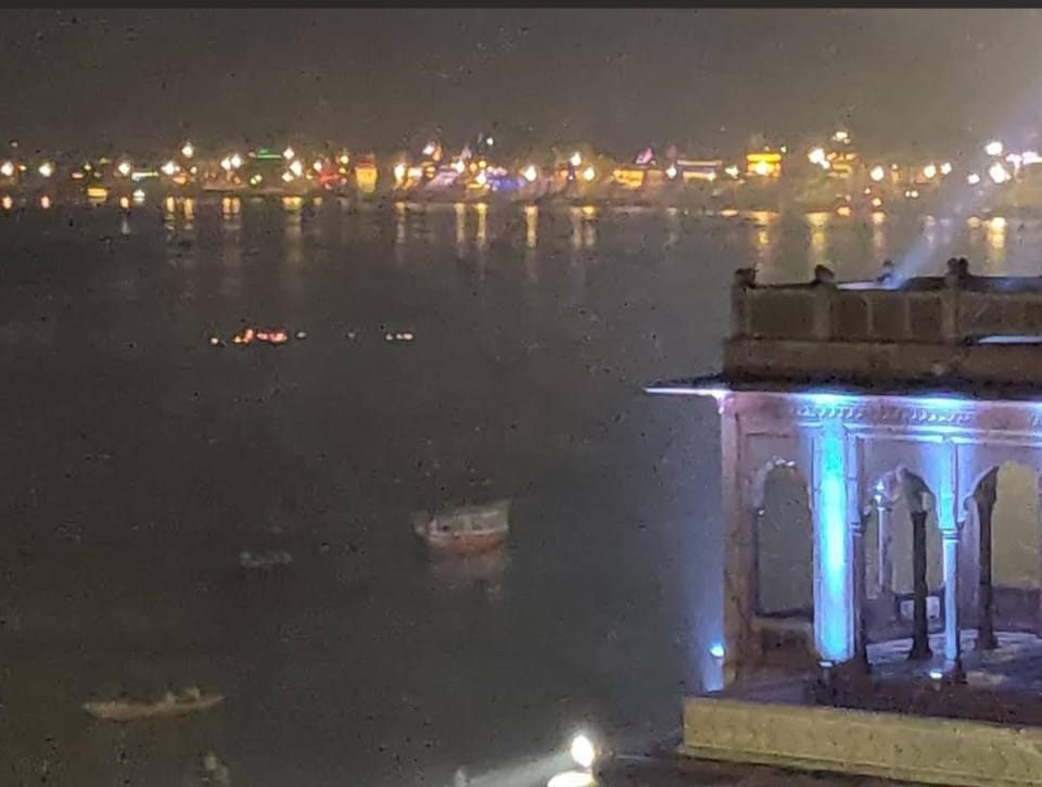 Night, River view