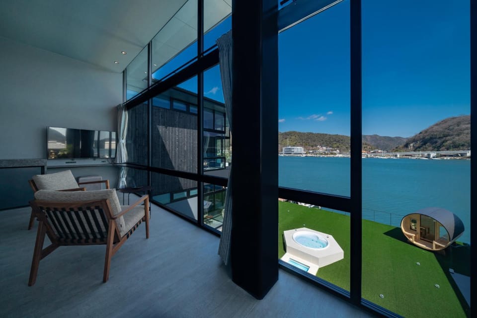 Natural landscape, View (from property/room), Mountain view, Sea view