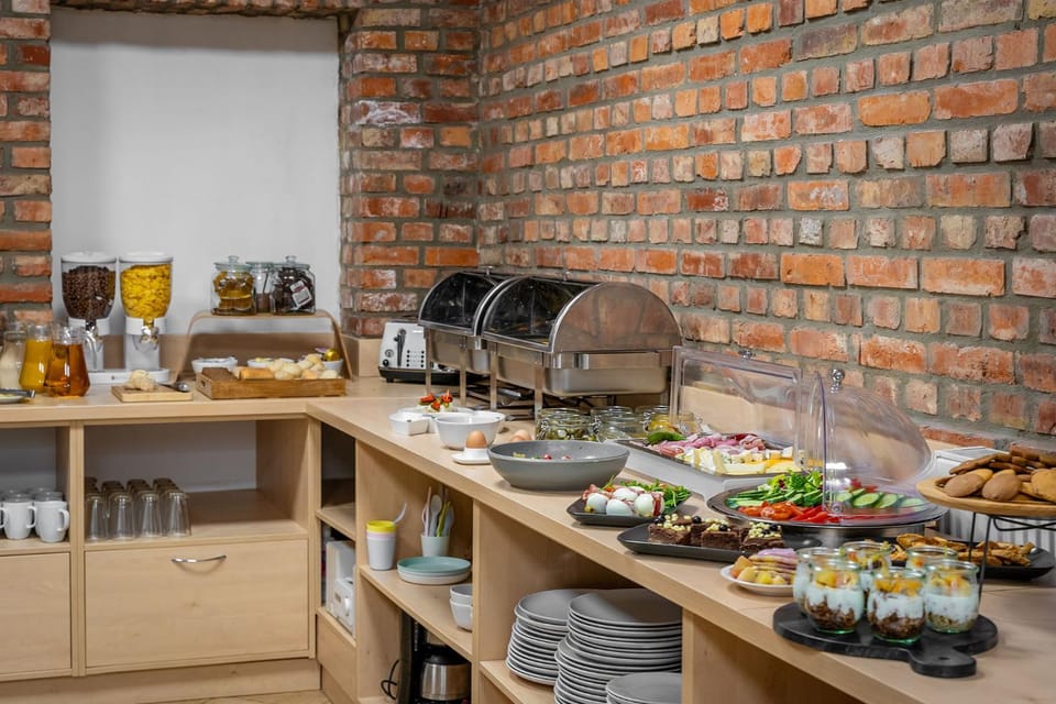 Food and drinks, Breakfast, Buffet breakfast